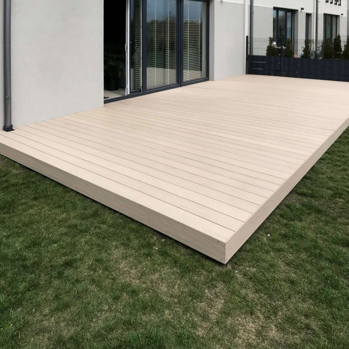 Deska Tarasowa Kompozytowa Premium Ecru / Dąb Jasny – dł. 4 m