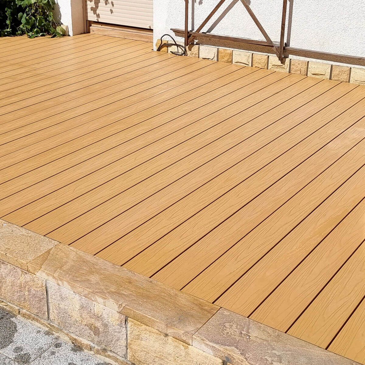 Deska Tarasowa Kompozytowa Premium Ecru / Dąb Jasny – dł. 4 m