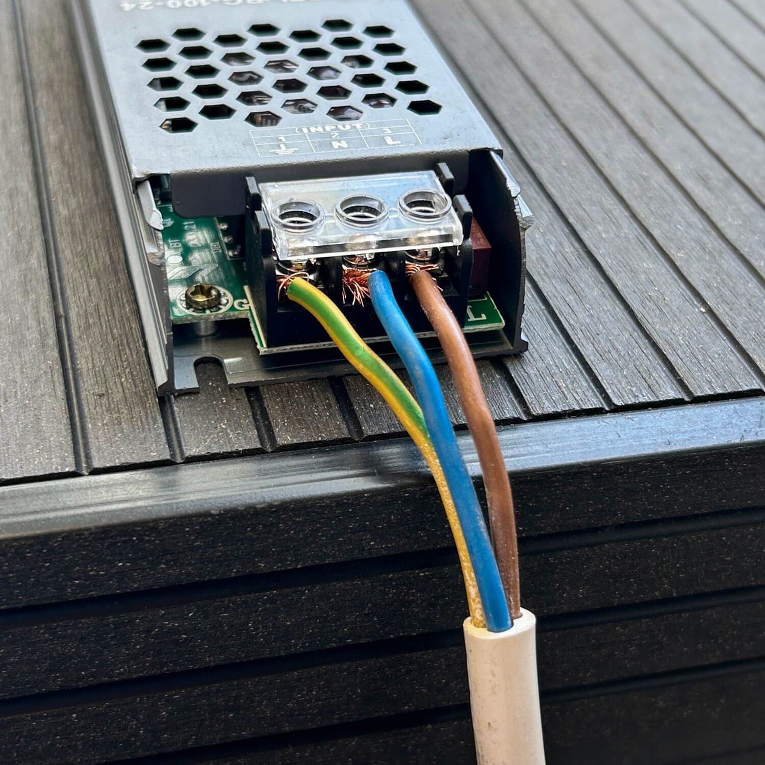 Zasilacz do lamp LED do słupka ogrodzeniowego – 24V | 100W