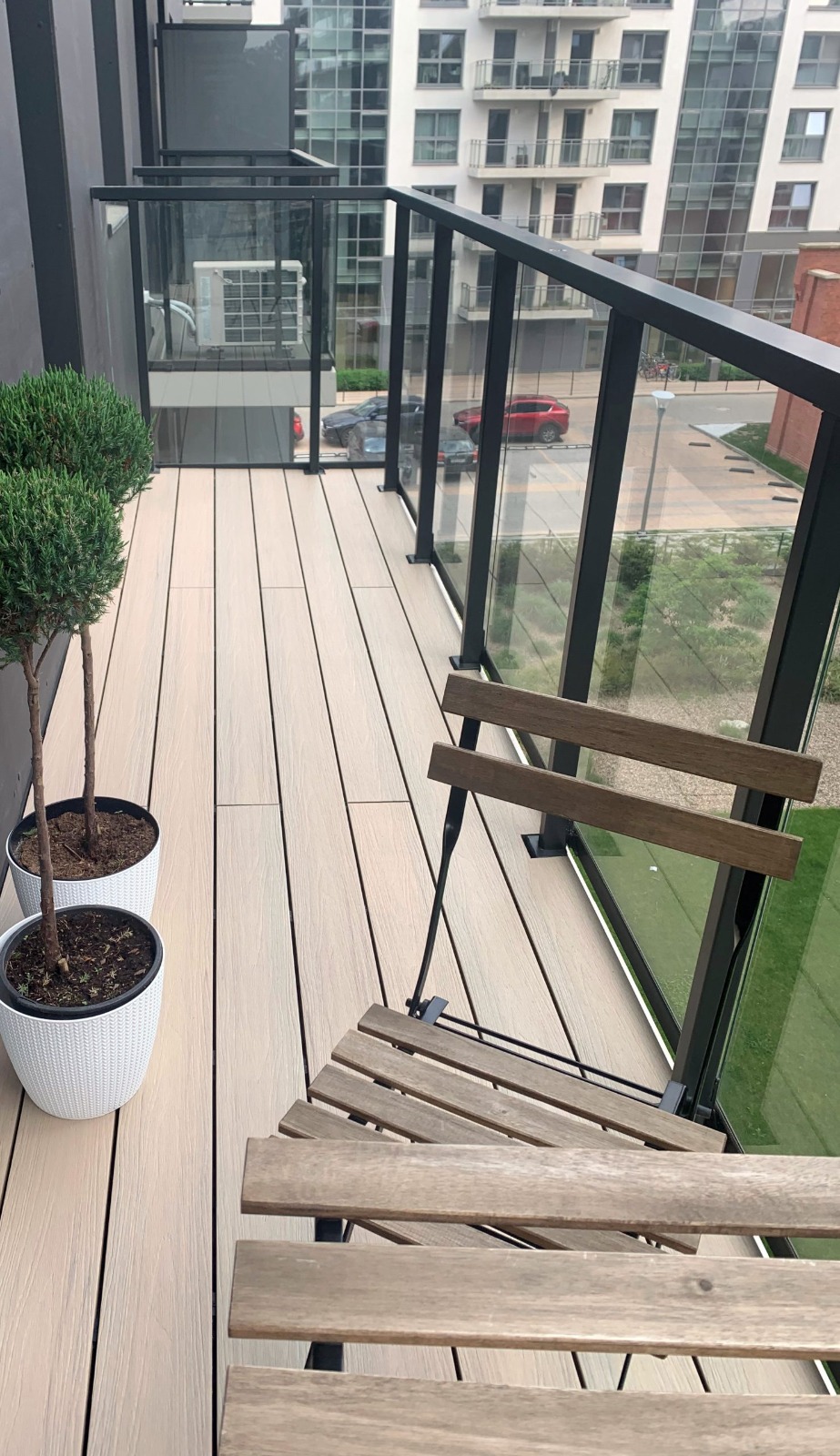Balcony made of composite decking board Premium Ecru