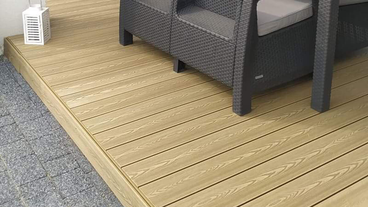 Terrace made of composite decking board 3D Honey Teak