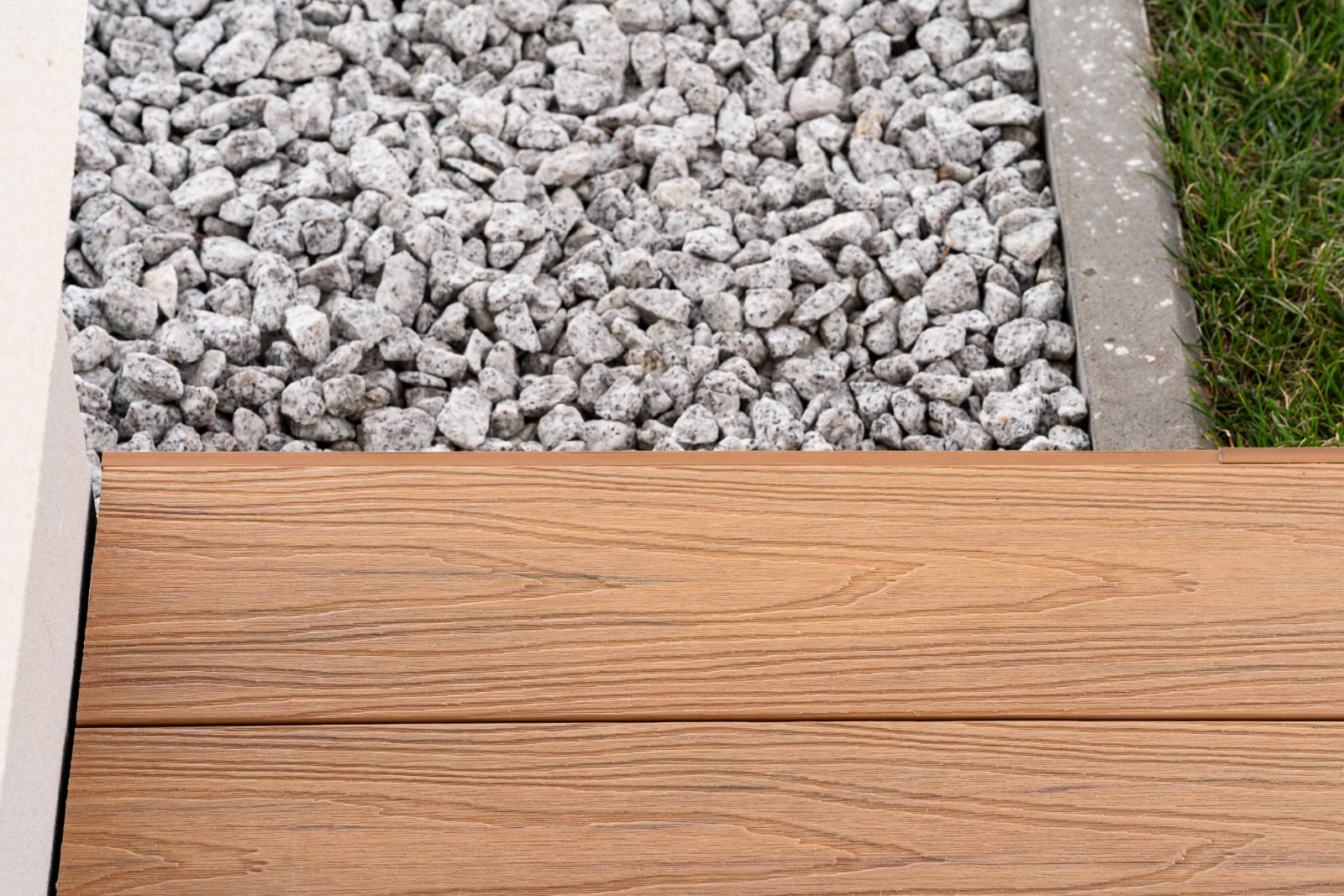 Terrace with Premium seamless composite decking in Oak