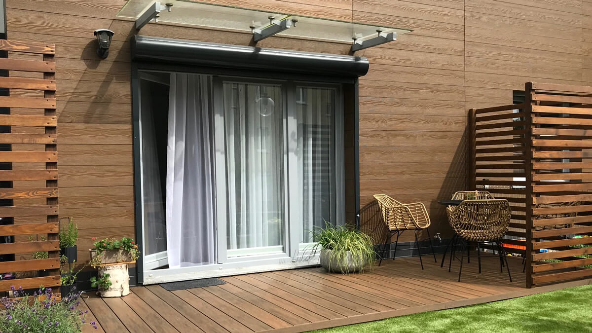 Terrace in a townhouse, Premium Teak composite decking board