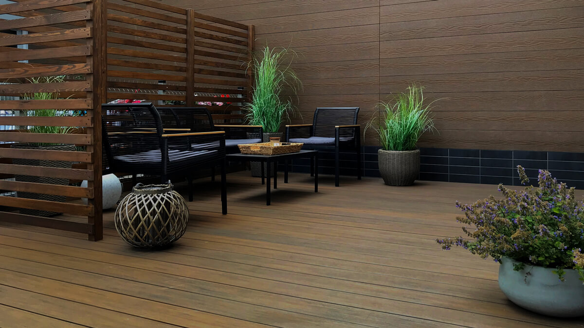 Terrace in a townhouse, Premium Teak composite decking board