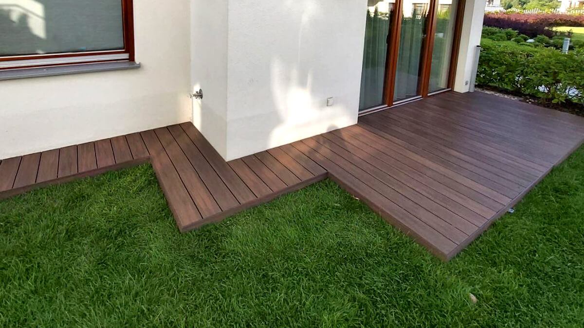 Terrace arrangement - composite decking board Premium Redwood