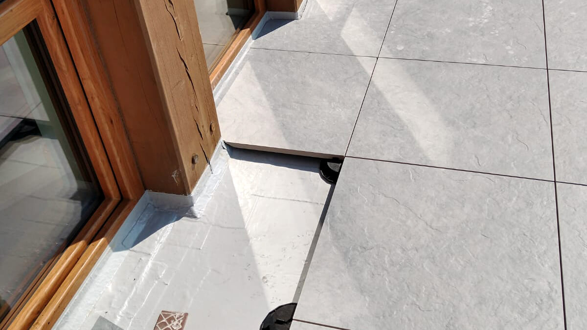 Terracce made of Stoneware tiles Sierra Gray