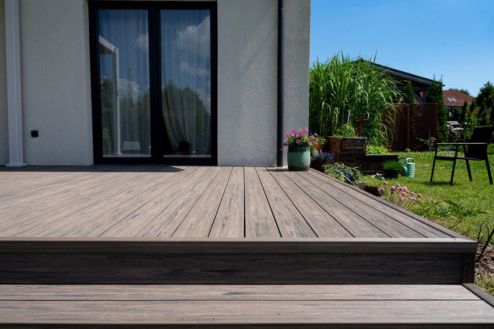Premium Antique Decking - a Terrace in a Natural Style