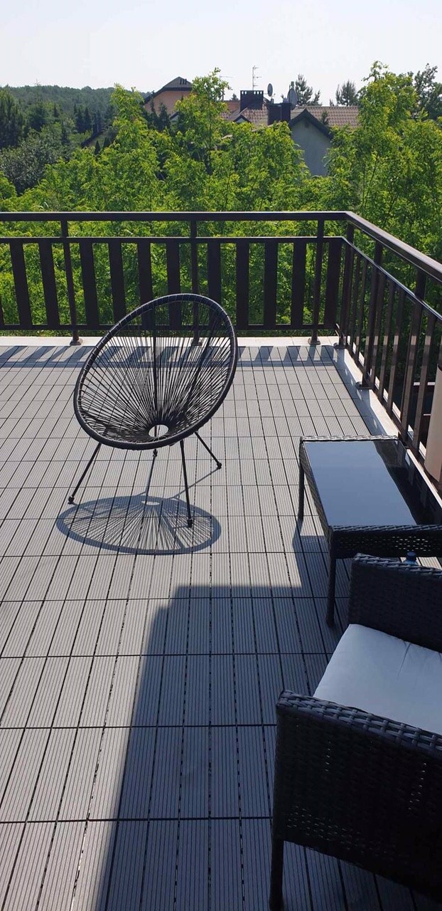 Anthracite Standard Decking tiles – Style and Durability