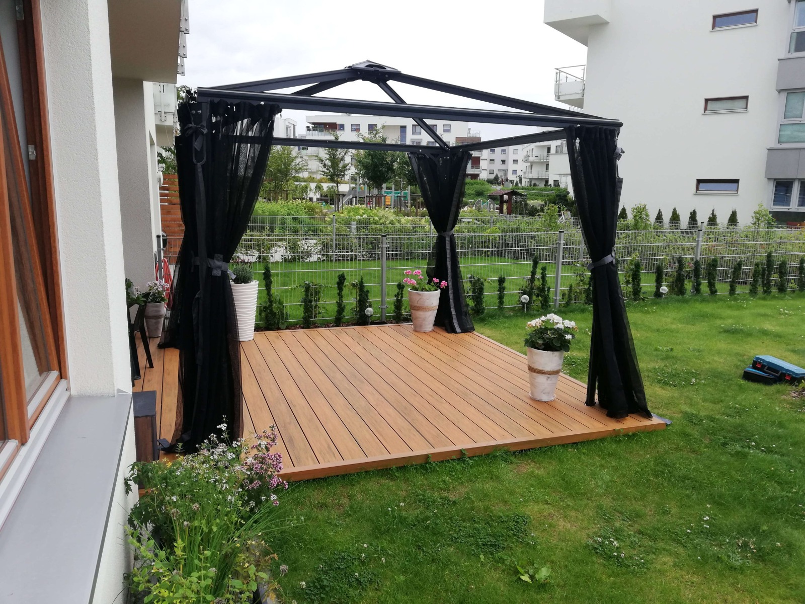 Terrace arrangement - Amber Premium composite decking board