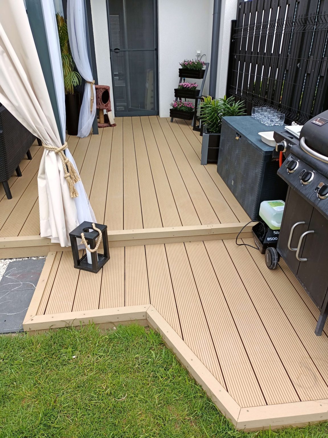 Terrace Design with Standard Honey Teak Composite Decking