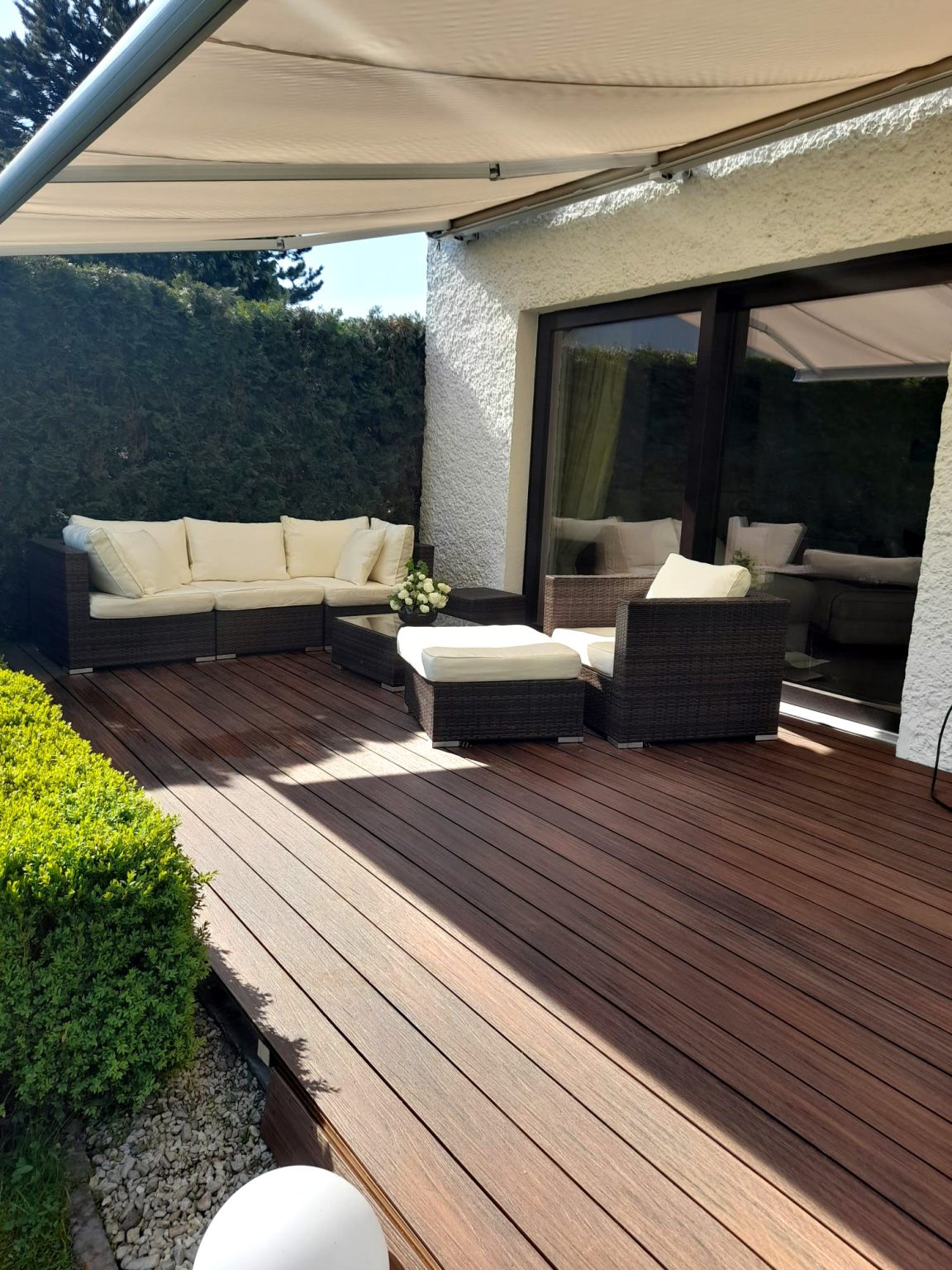 Terrace Design with a Roof – Redwood Premium Composite Decking
