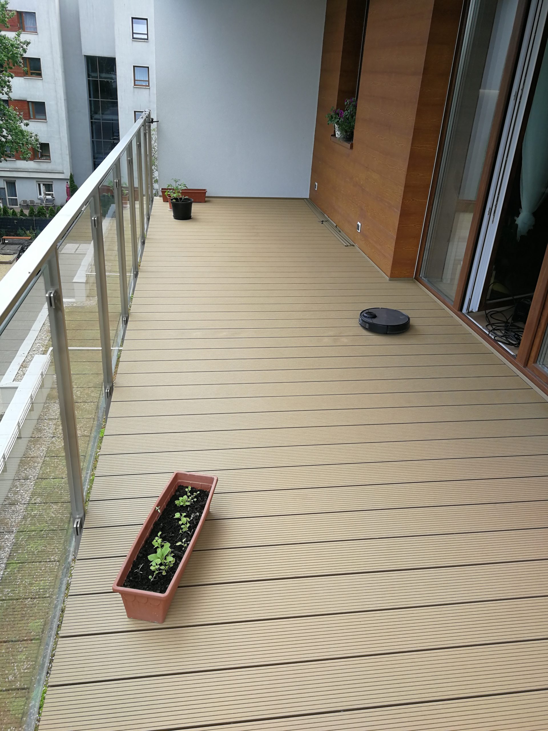 Standard Honey Teak Balcony – coziness and functionality for everyday use