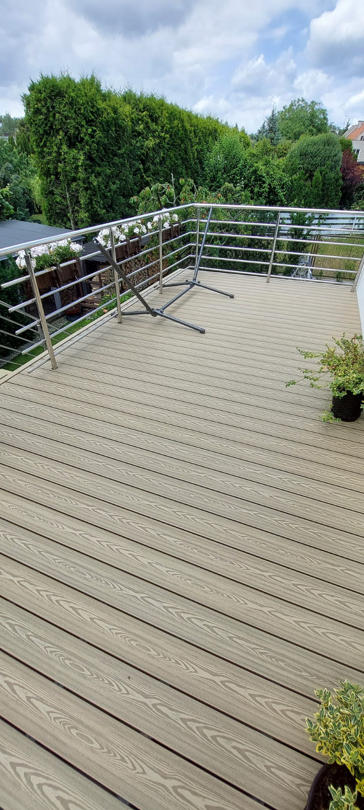 Honey Teak Balcony 3D – warm style and effortless comfort