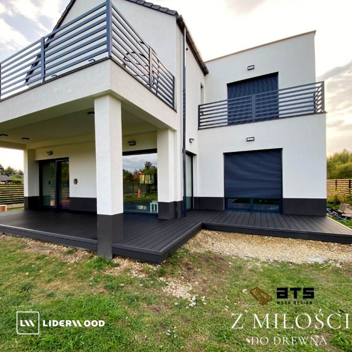 Standard Anthracite composite decking board – the perfect finish for your terrace