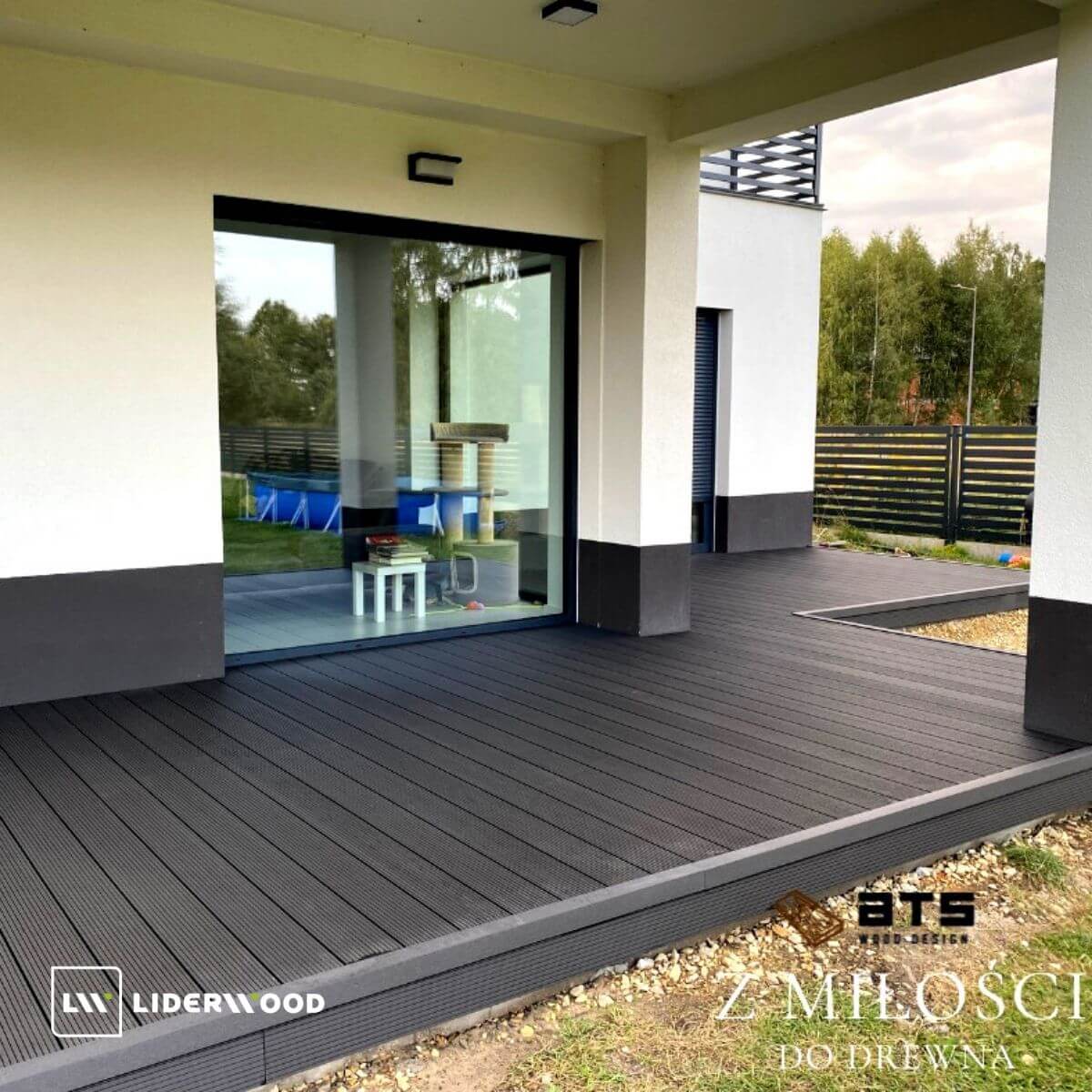 Standard Anthracite composite decking board – the perfect finish for your terrace