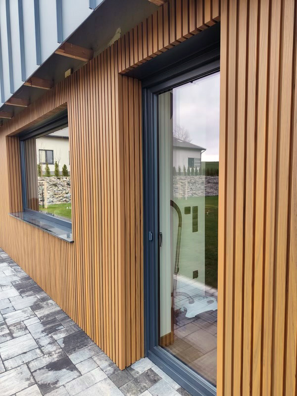 House Facade – 3D Amber Facade Slats