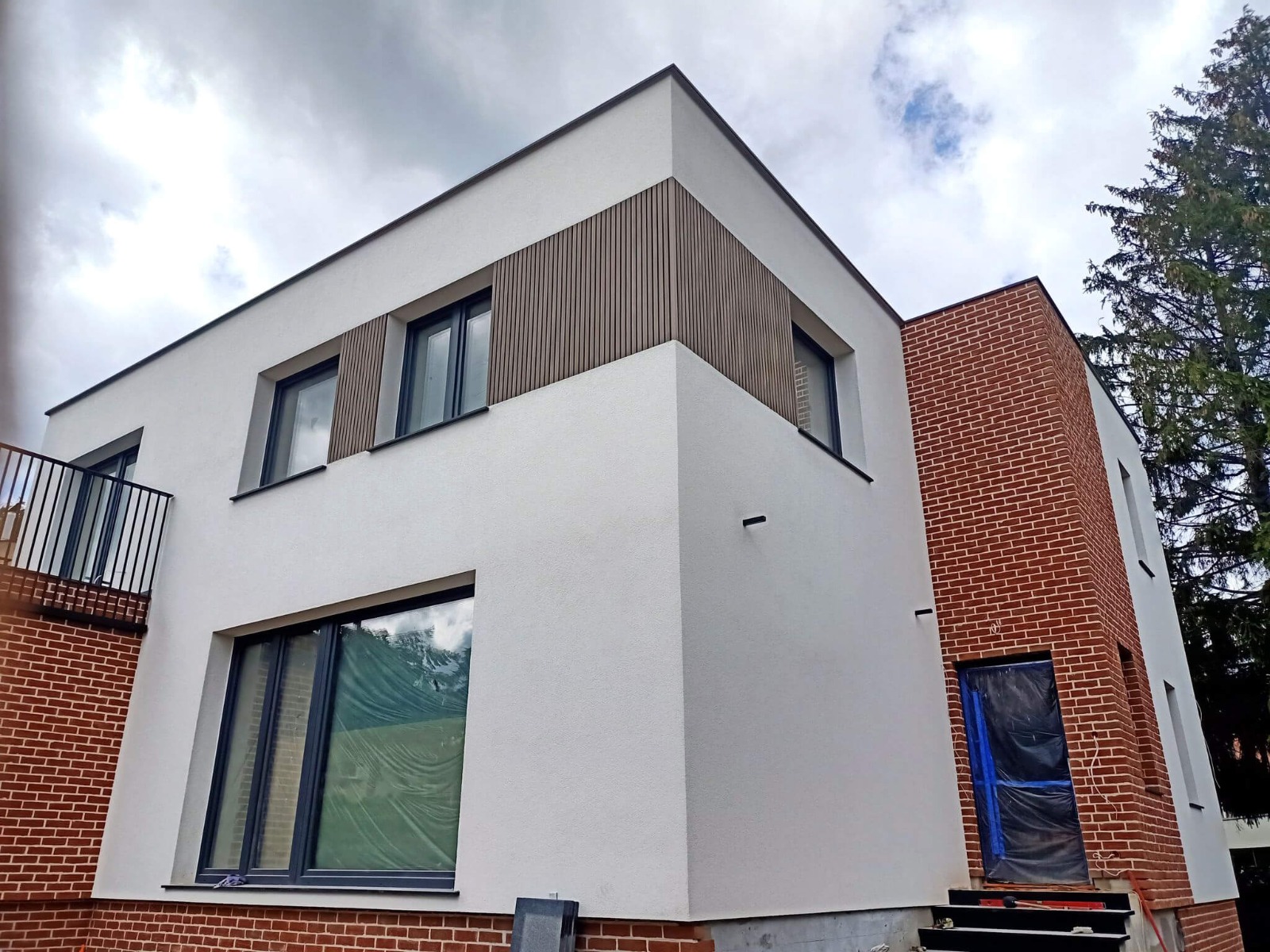 House facade – Premium Antique facade laths