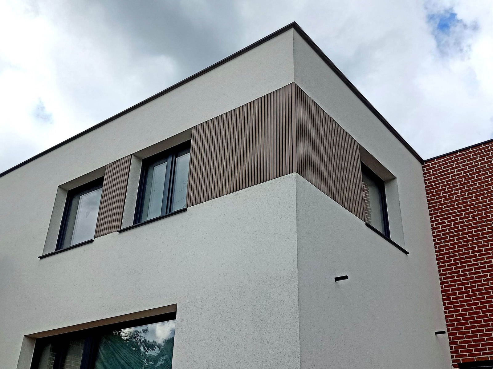 House facade – Premium Antique facade laths