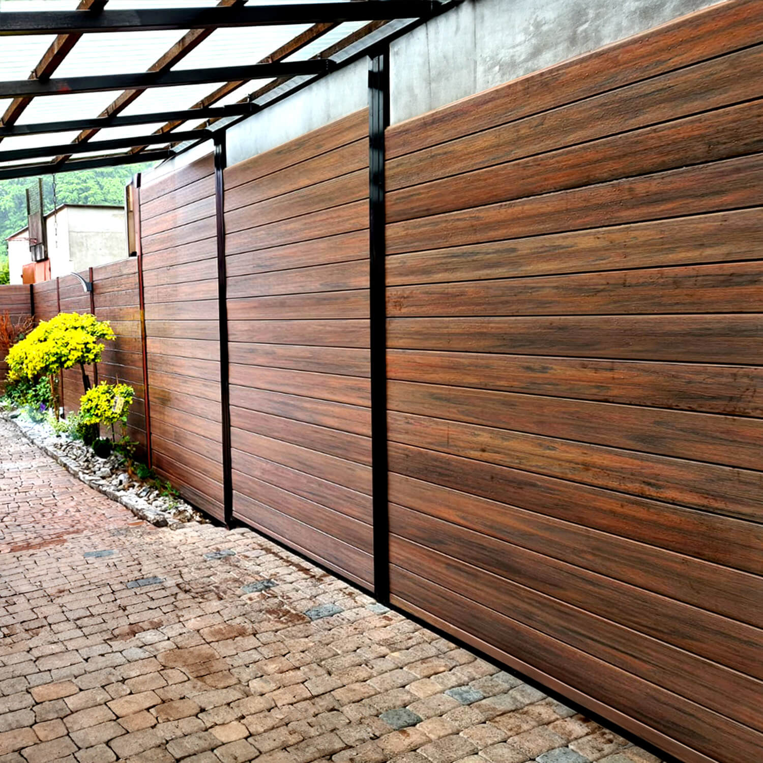 Fence Board Premium Redwood – Beauty and Functionality for Your Garden