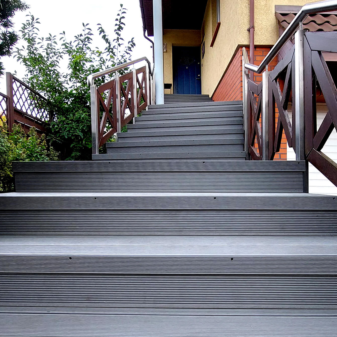 Stairs with Character – Project Using 3D Grey Composite Decking