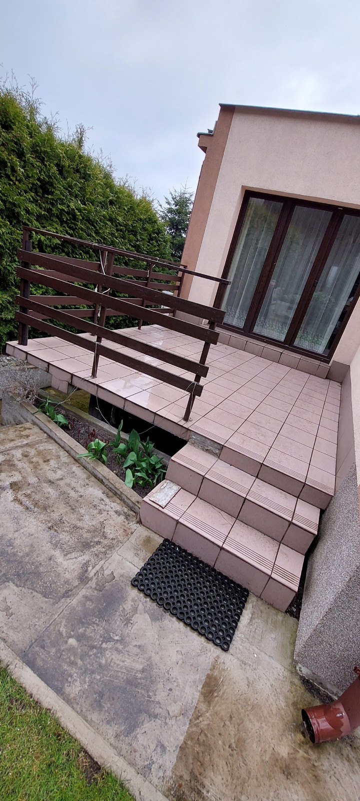 3D Brown terrace – a modern transformation with class