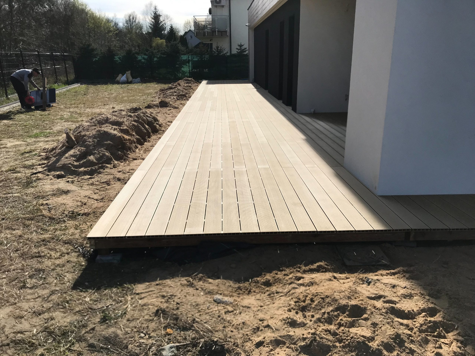 Standard Honey Teak terrace – a functional space around the home