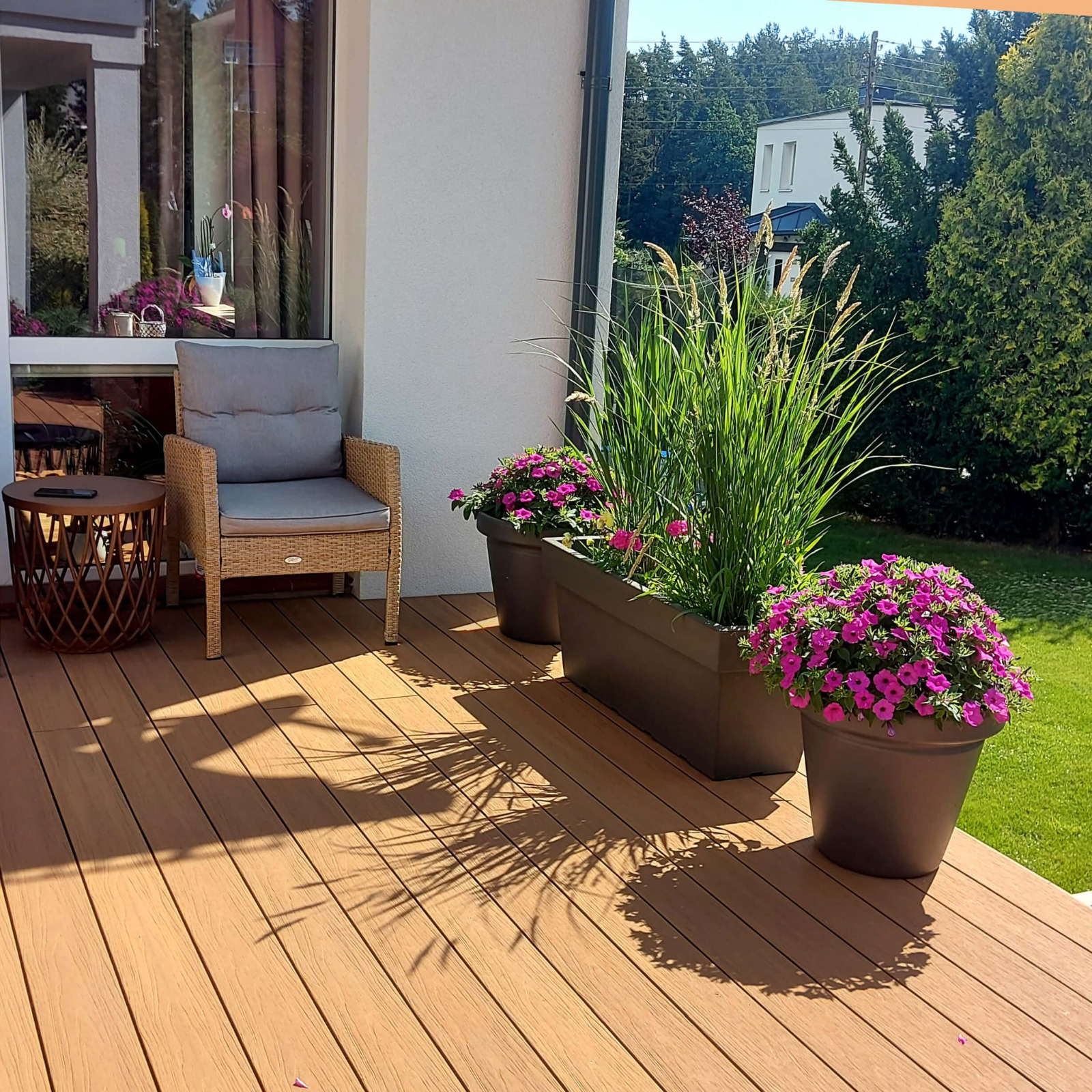 Premium Composite Decking Boards – Build a Terrace That Lasts for Years