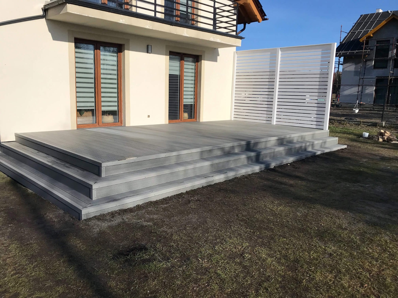 Terrace made of Standard Light Grey composite decking board