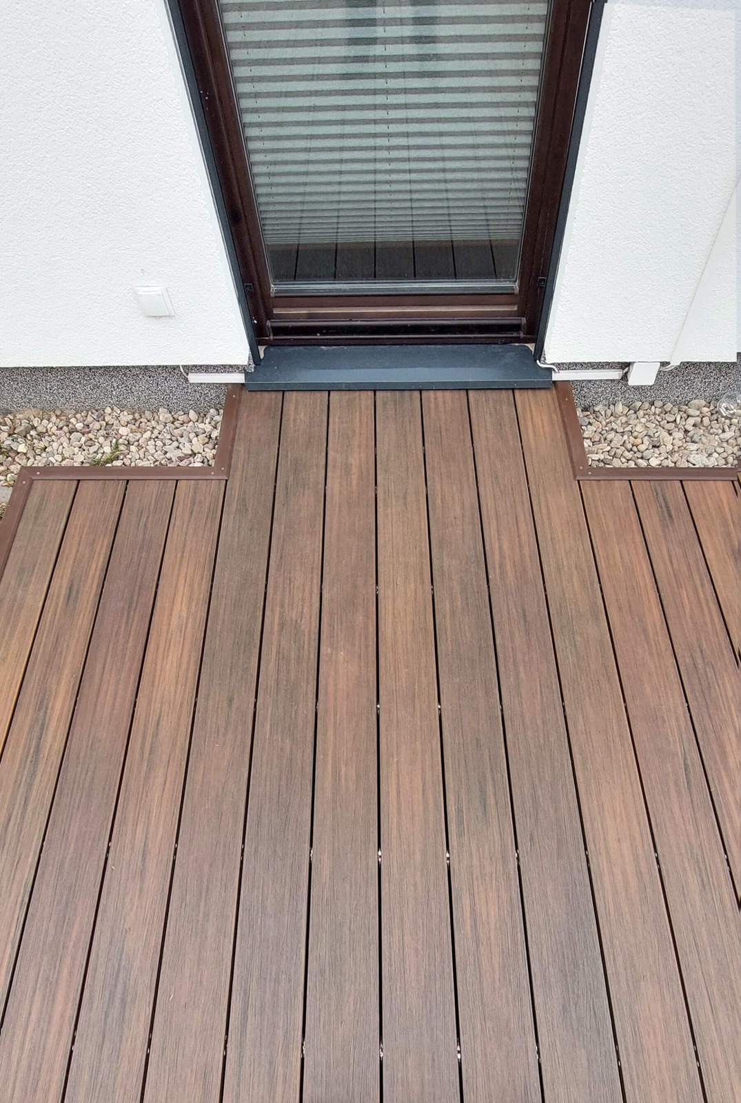 Large terrace - WPC Decking Board Premium Redwood