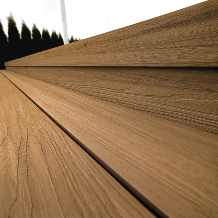 realizacja tarasu z deski kompozytowej solid premium natural wood