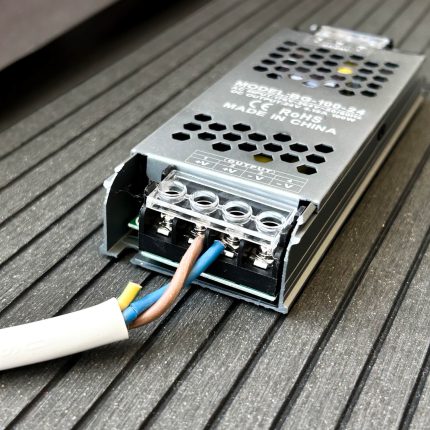 100W Power Supply for Linear LED Lamps for Fence Posts – 24V | 100W