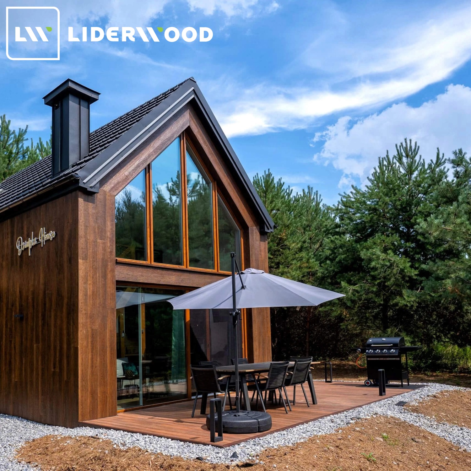 taras redwood dziupla house